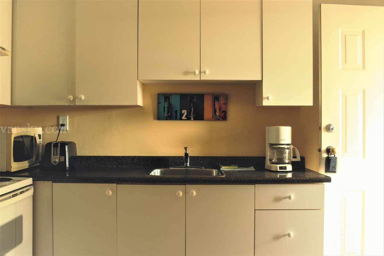211129133455_Kitche 4.jpg